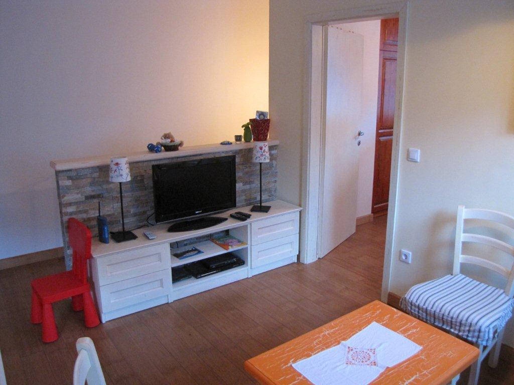 Apartment Mojstrovka With Terrace In City Center Kranjska Gora Rum bild
